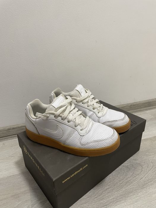 Маратонки Nike Ebernon Low Prem 38.5