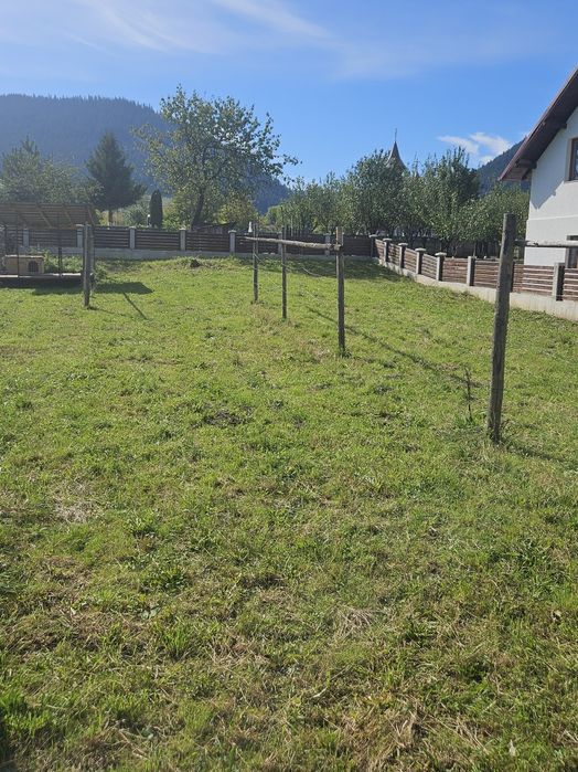 Teren intravilan de vanzare