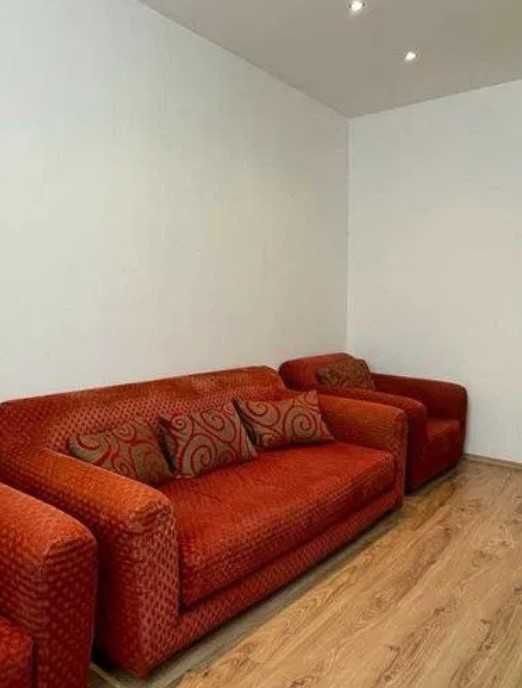 Дава се под наем Двустаен апартамент в Пловдив, Старият град - 60 кв.м за 260.1 € - Снимка #1