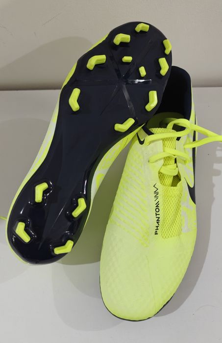 Ghete Fotbal Nike Phantom Venom Academy FG – NOI, nepurtate!