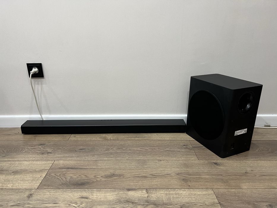 Саундбар Samsung HW-T650 (3.1) + сабвуфер, отличное состояние