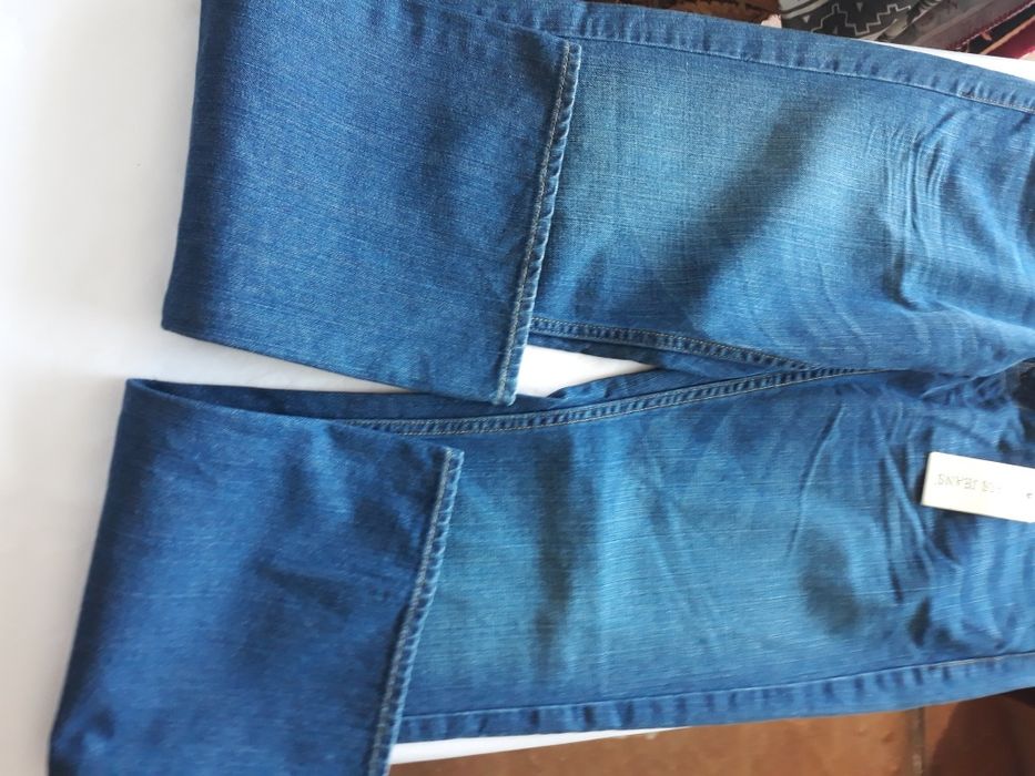 Blugi GUESS nr 34 originali