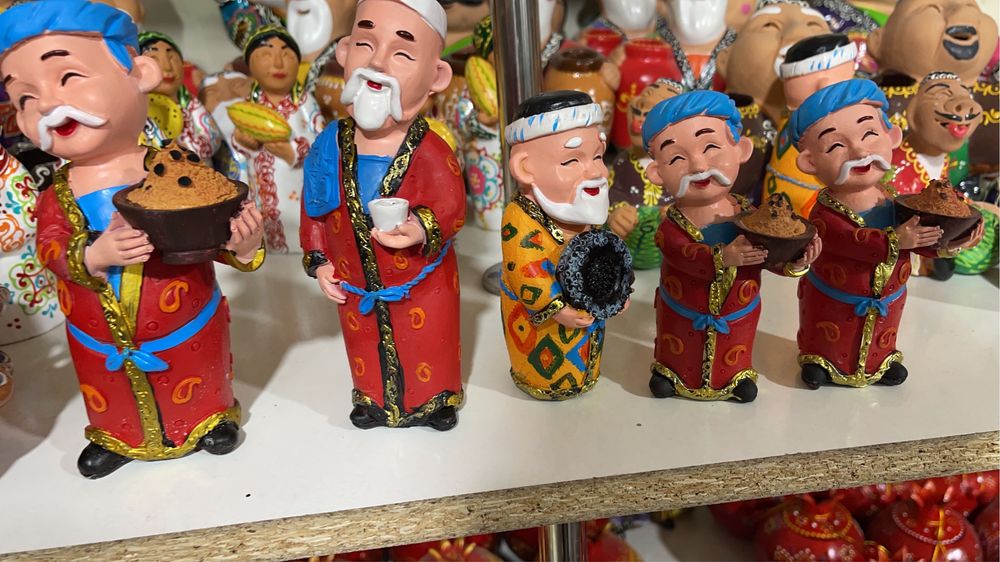 Национальный статуэтки большой выбор оптом и в розницу