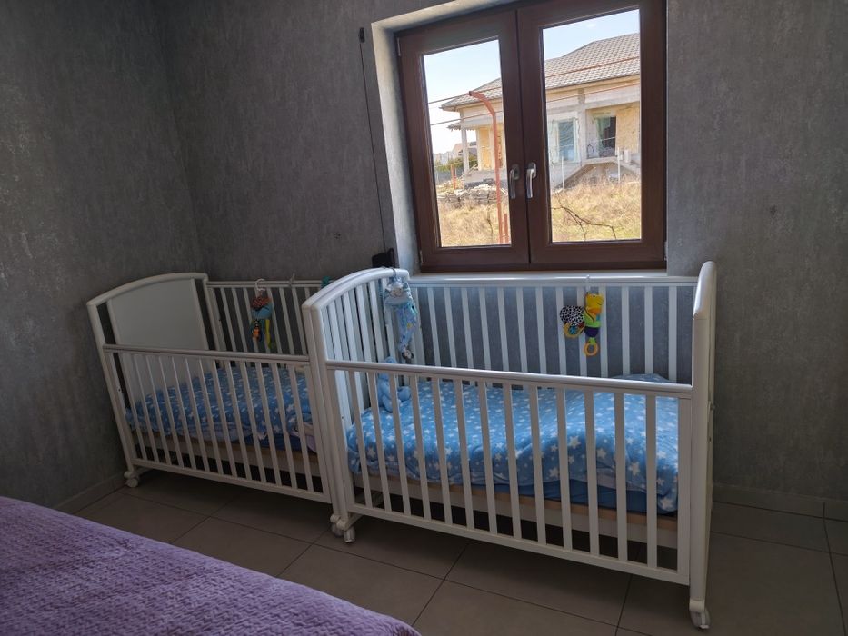 Vând 2 pătuțuri Pali Birba