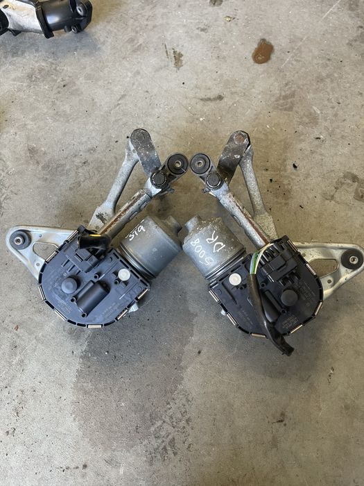 Motoras/motorase stergatoare Peugeot 5008 an 2012