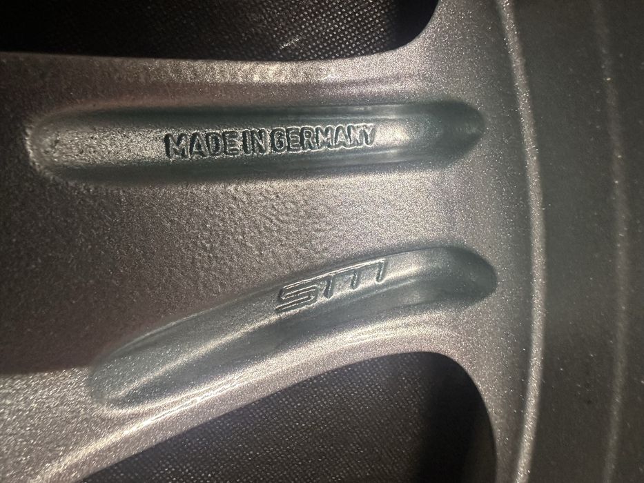 AMG 8.5x19ET46/9.5x19ET46 (2+2)