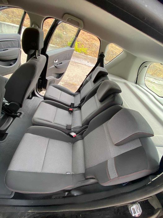 Продавам рено сценик 2013г 1.5 дци