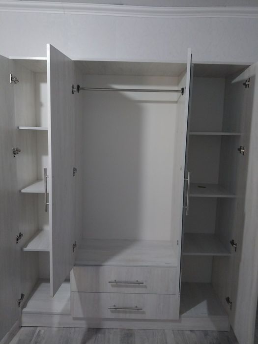 Шкаф.шкоф.гардегоб.