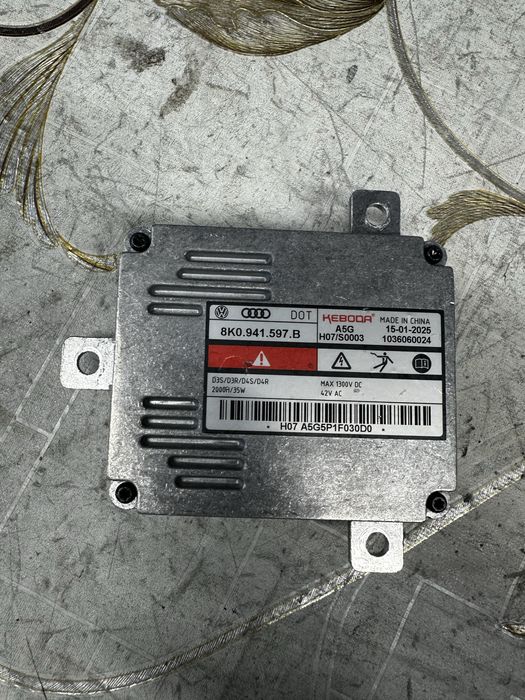 Calculatir far skoda vw seat audi .cod:8K0941597.B.