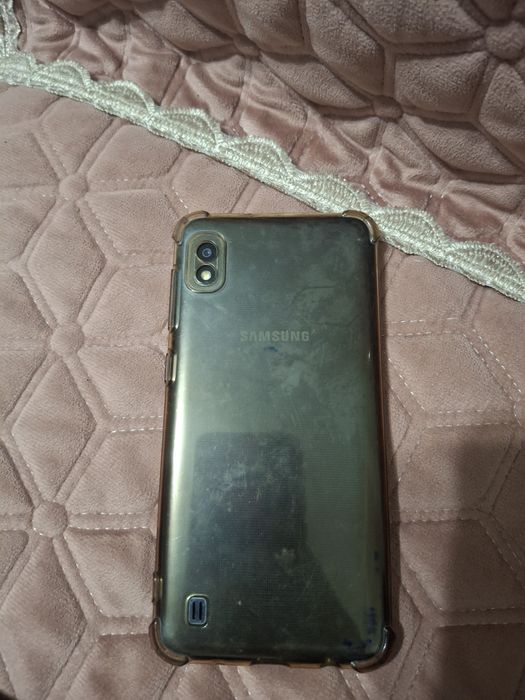 Продам Samsung A10 32GB
