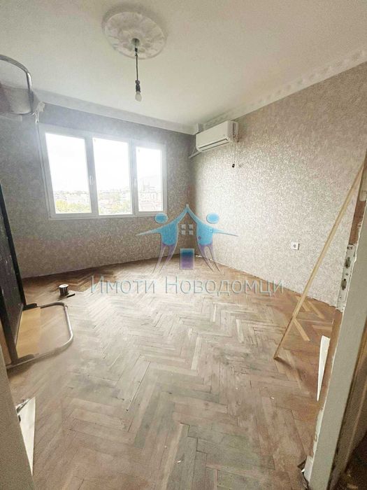 Продава се Тристаен апартамент в Шумен, Пазара - 85 кв.м за 660 €/кв.м - Снимка #4