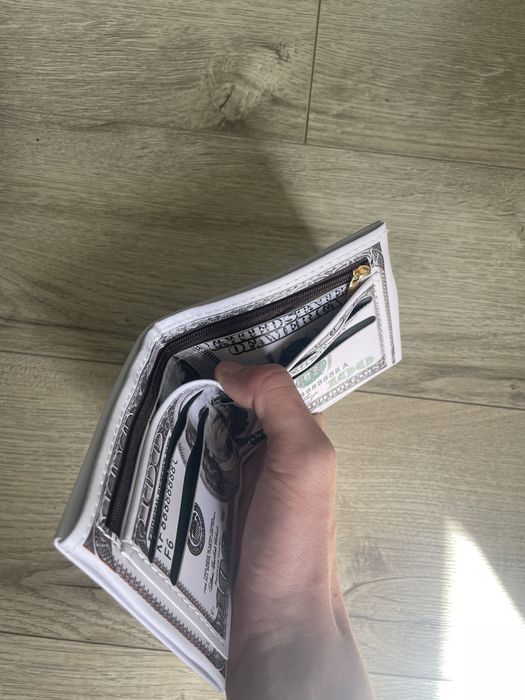 Portofel cu model de dolar american