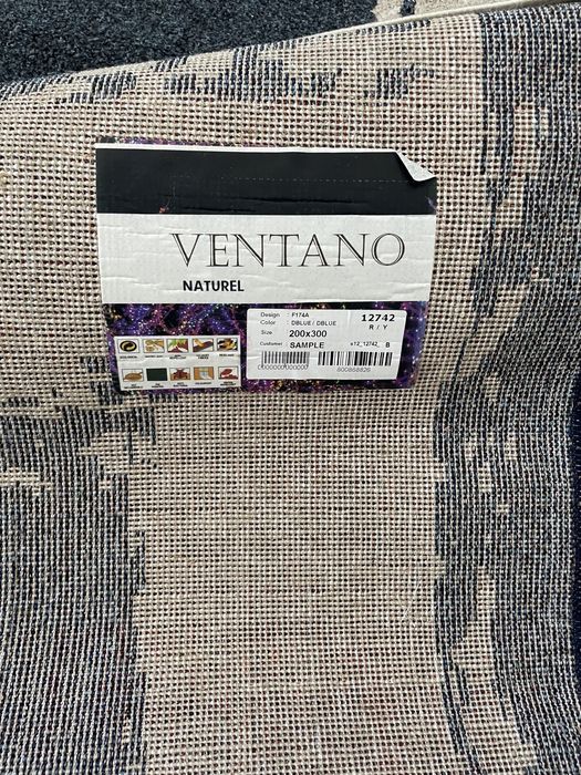 Домашний текстиль,ковер