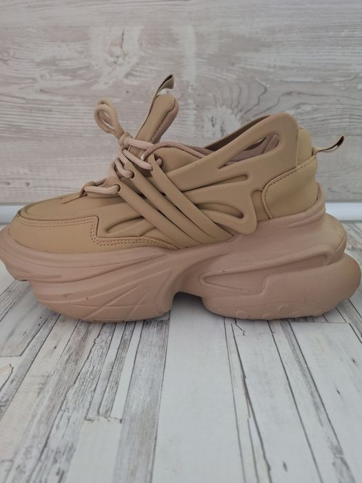 Супер актуални сникърси