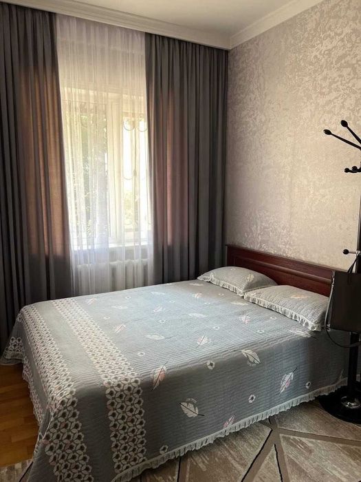 Продается квартира в Яшнабадском районе Авиасозлар-1, 2х комнат 2-этаж