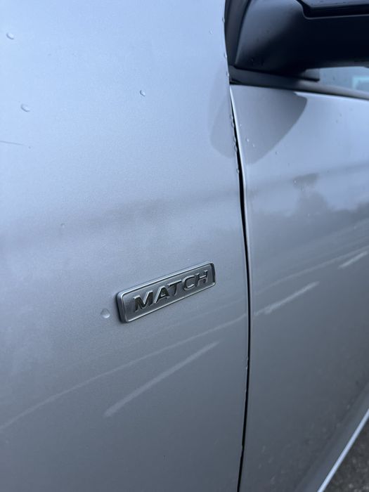 VOLKSWAGEN Golf 2012 — imagine 5