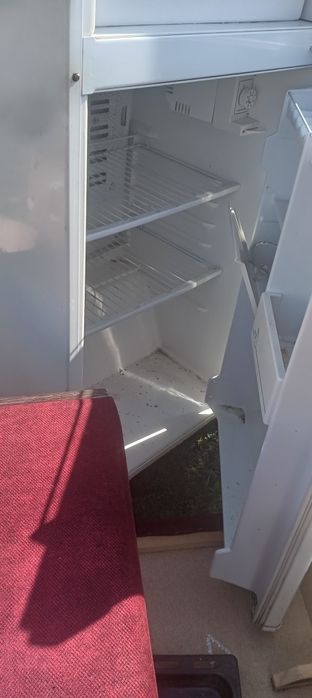 Продается холодильник Бирюса