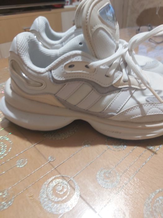 Дамски маратонки адидас