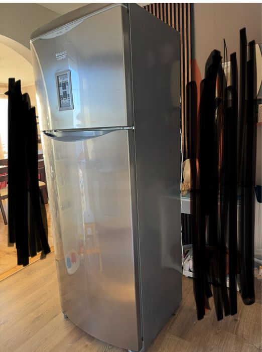 Хладилник с фризер Ariston No Frost