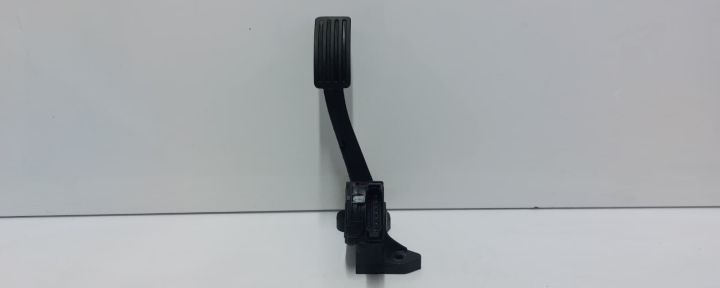 Pedala acceleratie 6c119f836cc Ford Transit a 3-a generatie