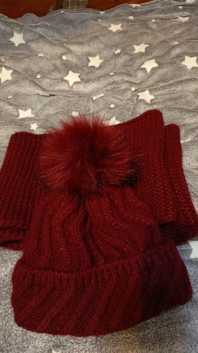 Продам зимнюю шапку