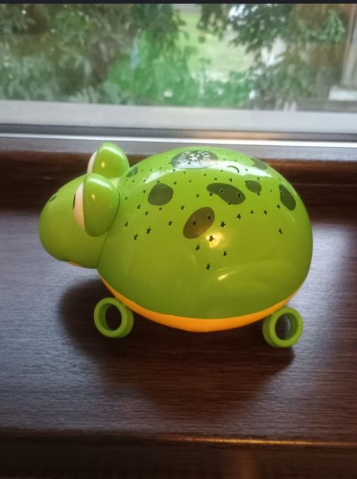 Lampa veghe cu luminițe și senzor tactil