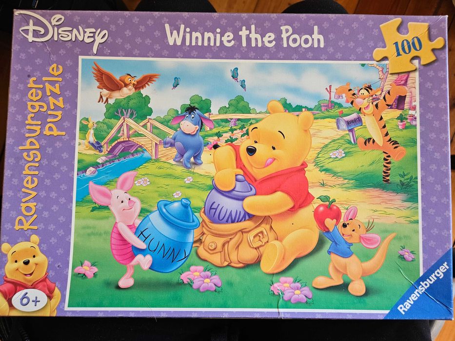 Продавам настолни игри, пъзели и двуезични карти