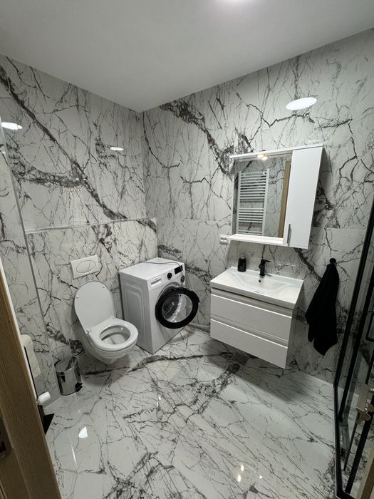 Inchiriez apartament nou cu 2 canere in cartierul River Park