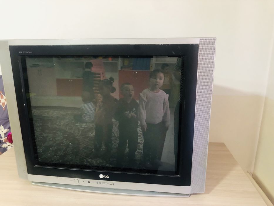 телевизор LG