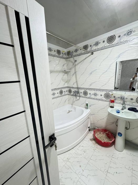 Продается Новостройке квартира с Евро ремонтом  2/5/8  46м2