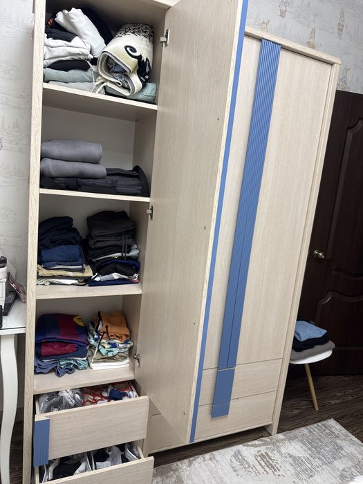 Продам шкаф в хорошем состоянии