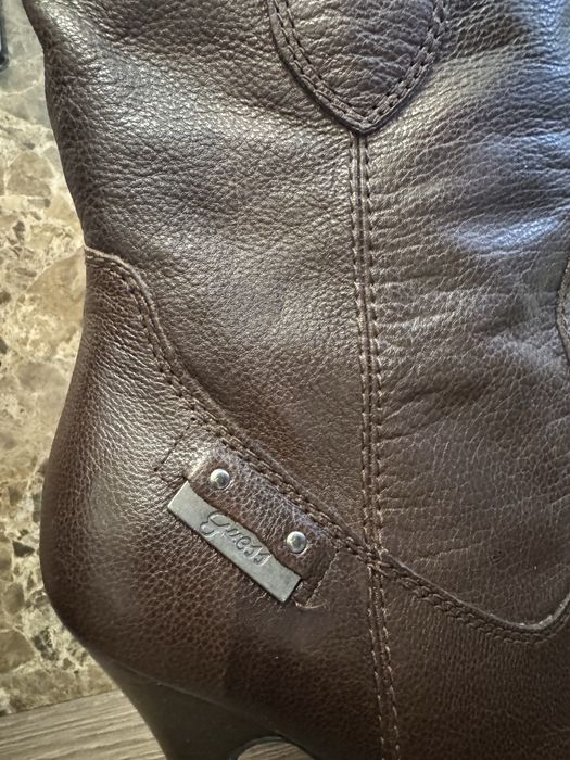 Ботильоны кожаные Guess