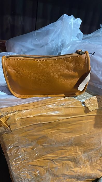 Продам женские сумки новые