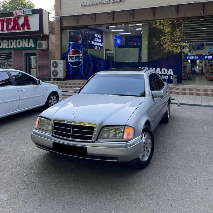 Продается Мерседес в кузове W202 ELEGANCE