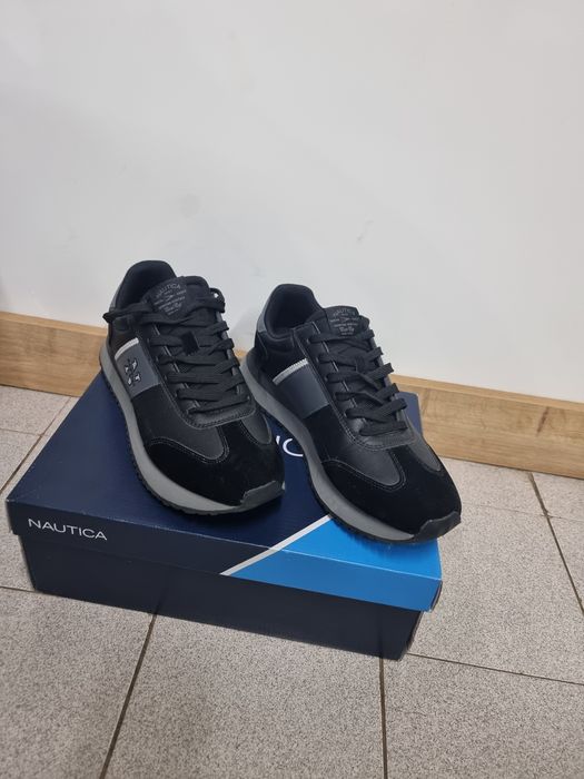 Мъжки маратонки 43