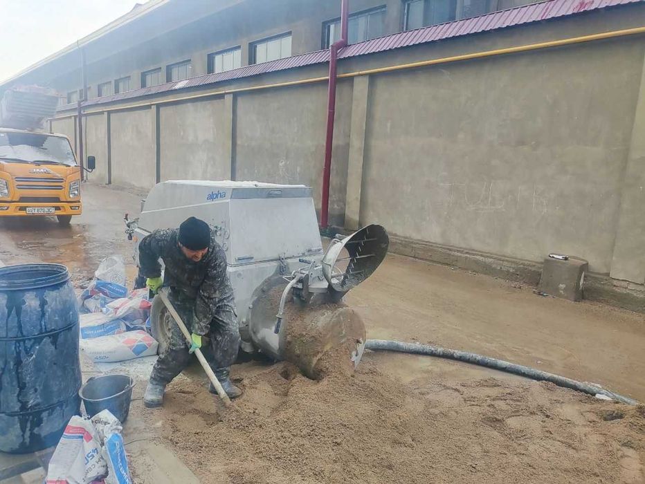 Стяжка пола с клинцом