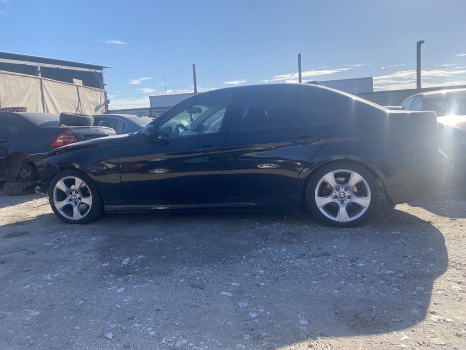 BMW E90 320i 150кс На Части