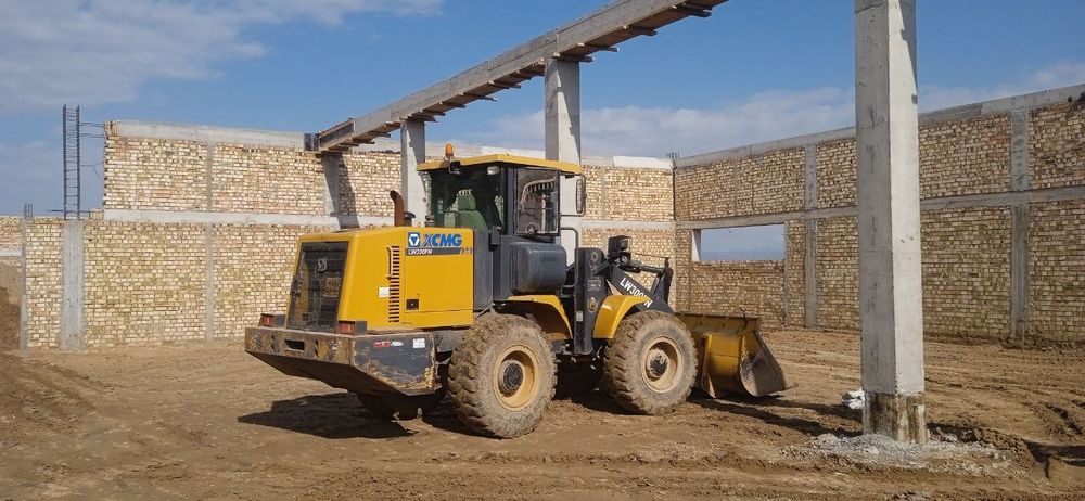 Pagruzchik XCMG 1.8 sotiladi