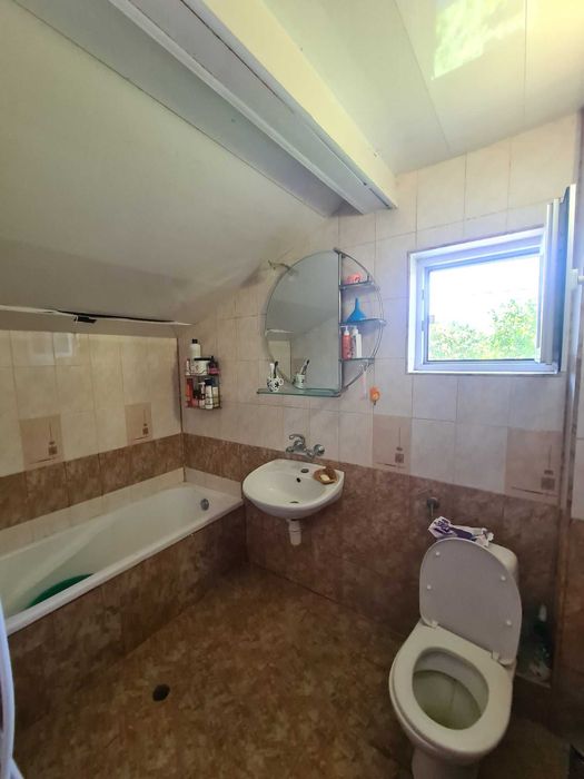 САМОСТОЯТЕЛНА КЪЩА в кв. Болярово, гр. Хасково