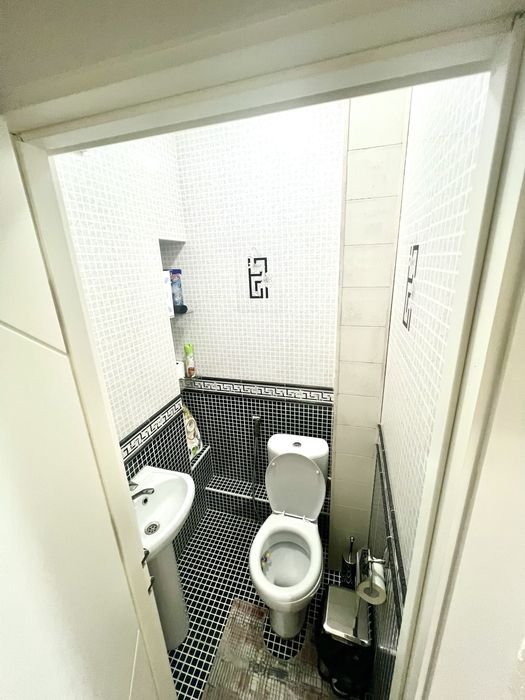 Сдаётся кв на против метро Туркистана 2/3/4 ро-н Юнусабад-17 кв