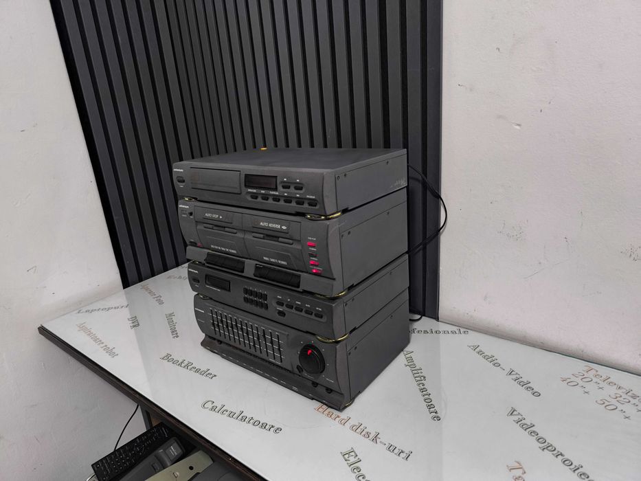 Sistem stereo Universum 1035 CD casete tuner equalizer karaoke