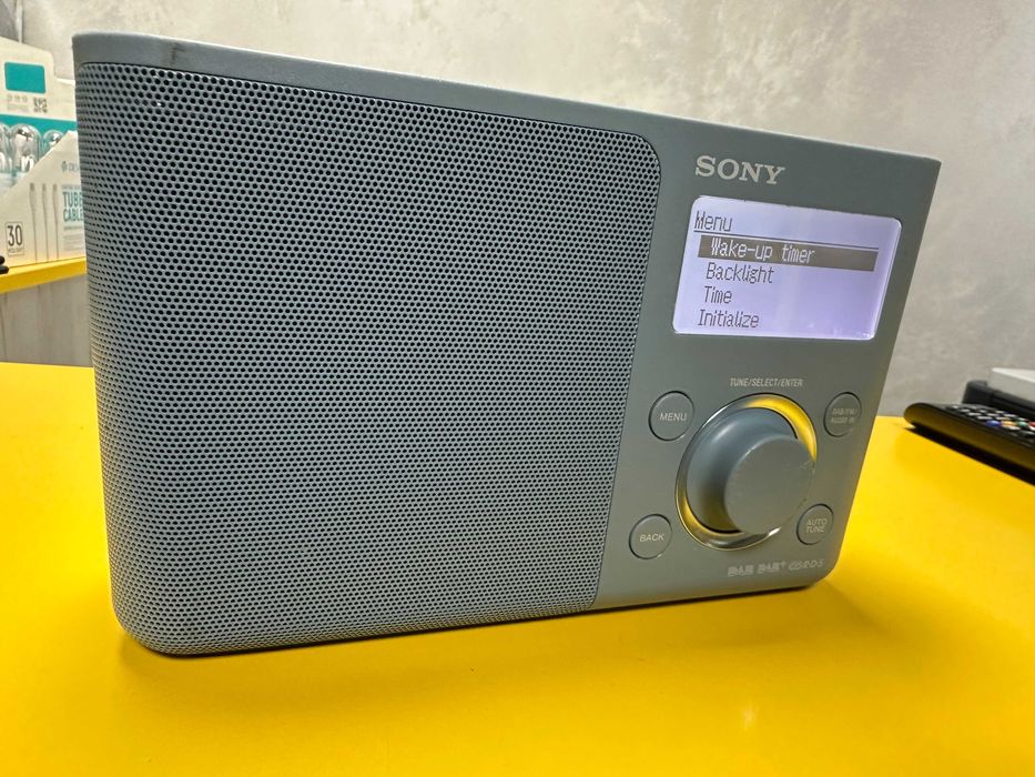 Портативно радио Sony DAB XDR-S61D