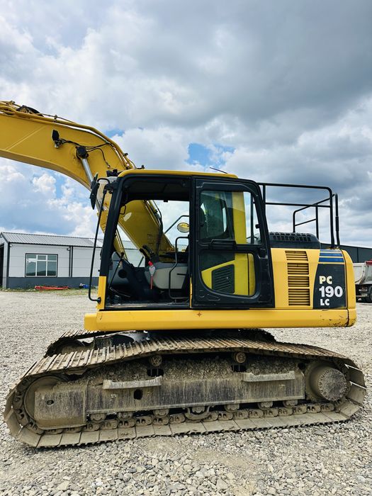 Excavator Komatsu PC190LC-8 – 2015