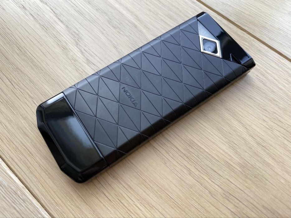 Nokia 7900 black