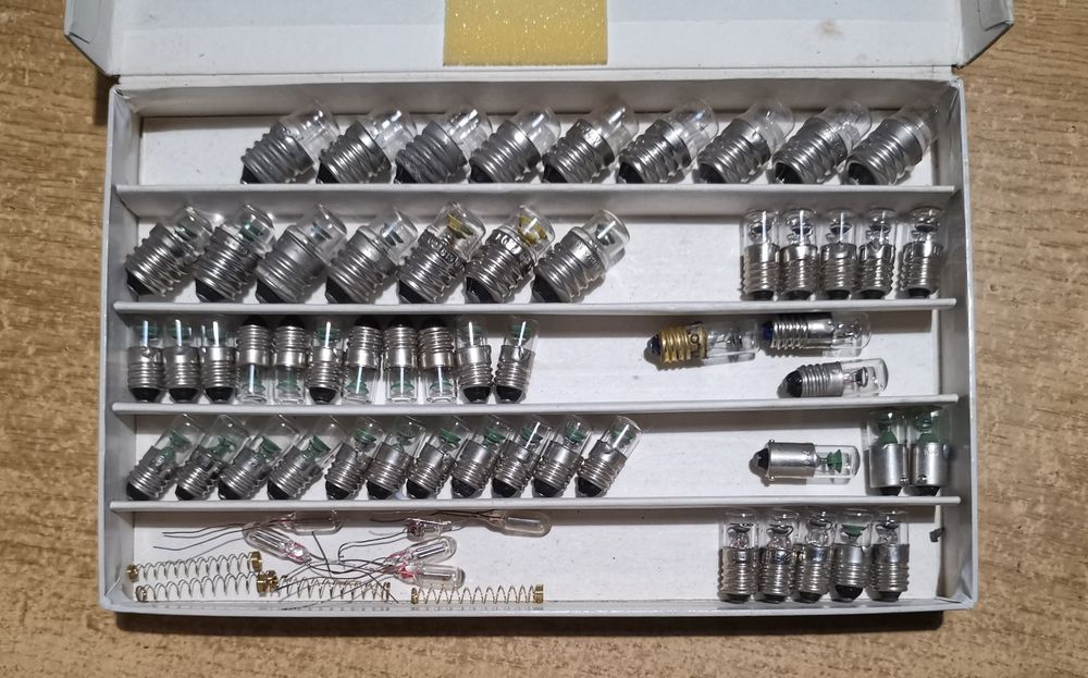 Лампи с нажежаема жичка