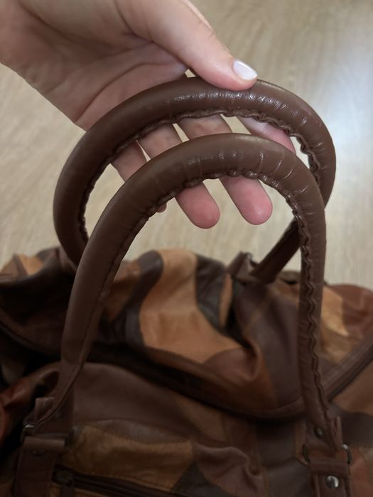 пътна чанта от телешка кожа. Италия