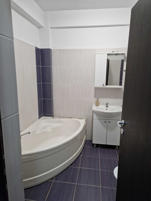 Vand garsoniera in Dobroesti