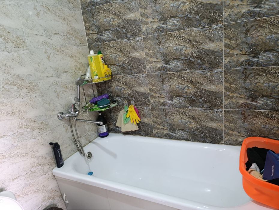 Уй сатылады срочно  мкр улжан 1