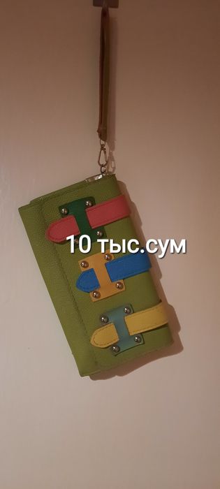 Сумка женская не кожаная, но аккуратно сделаная