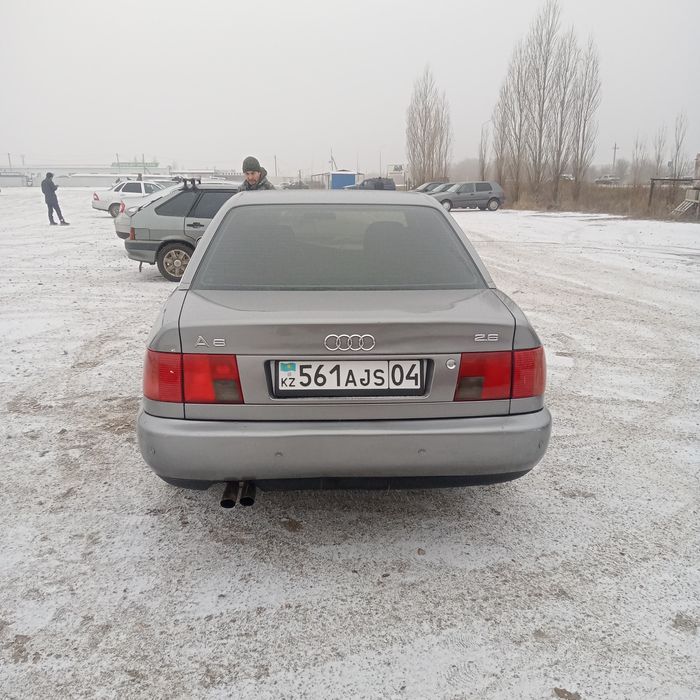 Ауди а6 с4 1995 жыл